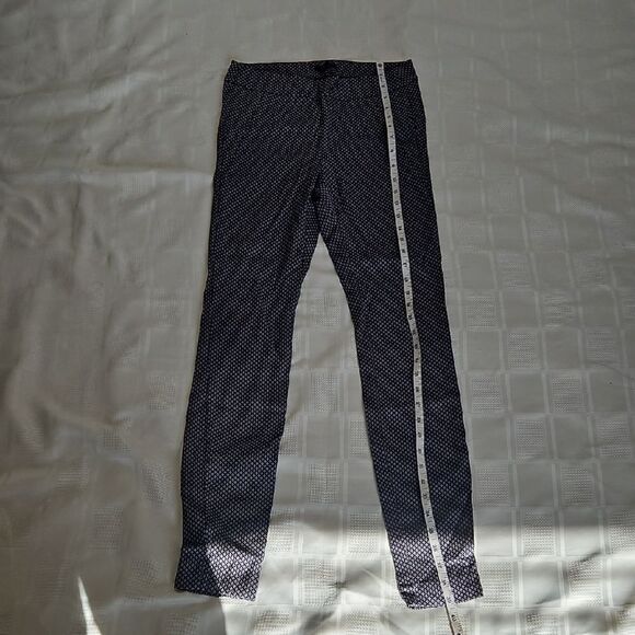 Black and Gray Patterned Pants - Picture 11 of 16